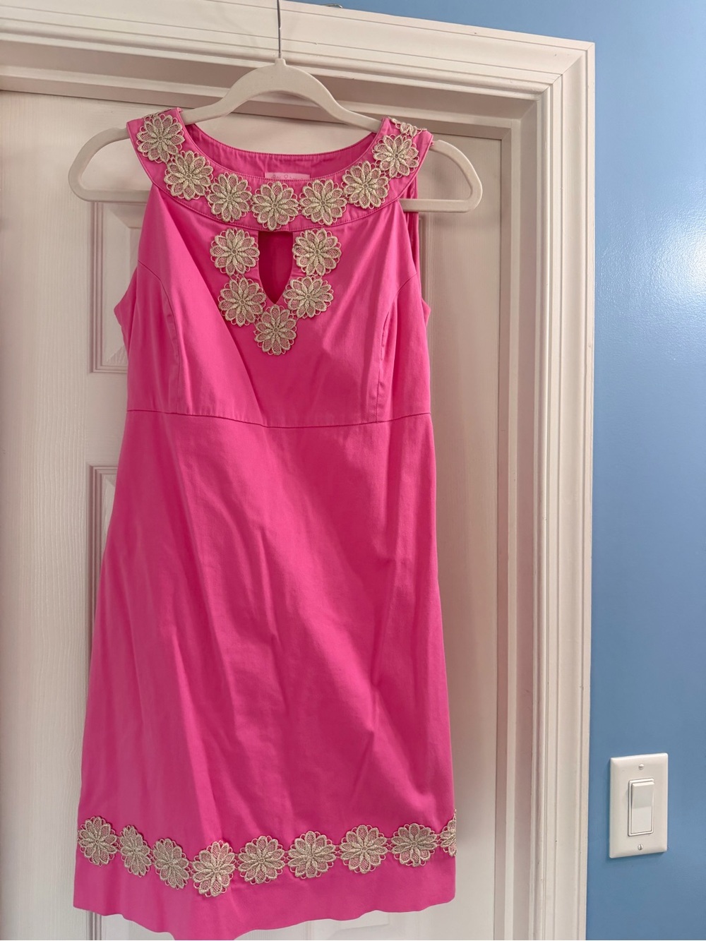 Lilly Pulitzer Pink Floral Appliqué Shift Dress – Size